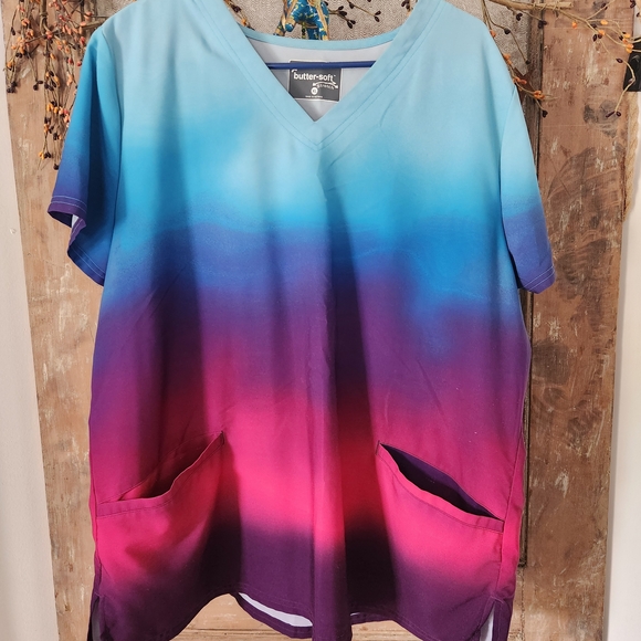 Butter Soft Other - Butter Soft Scrub Top